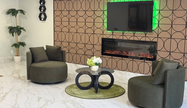 Wingate by Wyndham Livonia