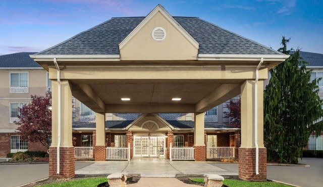 Wingate Suites By Wyndham Mansfield