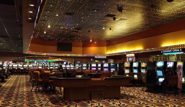 WinnaVegas Casino & Resort