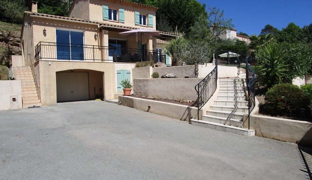 WINNING IN A BEAUTIFUL PRIVATE VILLA 15 KM FROM CÔTE AZUR.