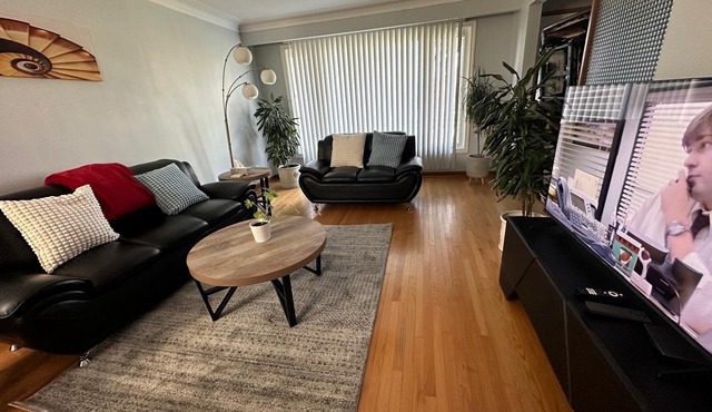 Winnipeg Spotless cozy 4-bedroom home