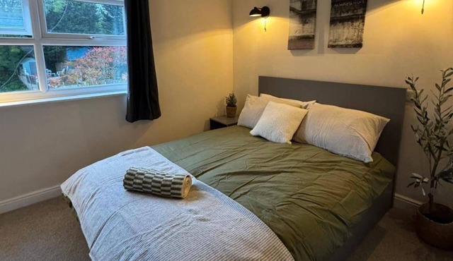 Winsford Woodford Cottage - Cozy Retreat