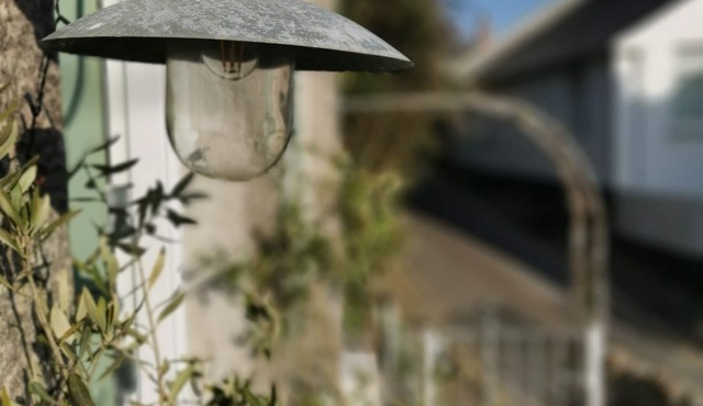 Winslow Cottage, Stylish Cosy Cottage with Spectacular Sea Views