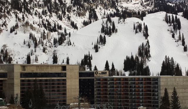 Winter 2027 @ Snowbird! Cliff Club Crest Unit Fri 3/5-Fri 3/12 - Sleeps 10