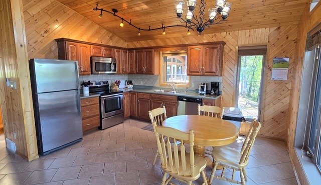 Winter Cottage On Lake Of The Woods - Sioux Narrows