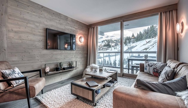 Winter Courchevel/Phoenix 502, proche commerce