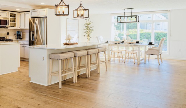 Winter Escape Near Skiing—Fireplace & Game Room