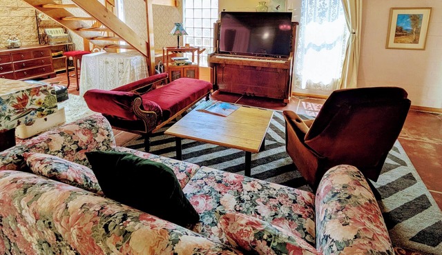 Winter hideaway loft style unit with Fireplace, Billiard table and Bath.