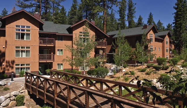 Winter Holiday Week in Tahoe 5-star Resort 2BR/2BA Condo, sleeps 6
