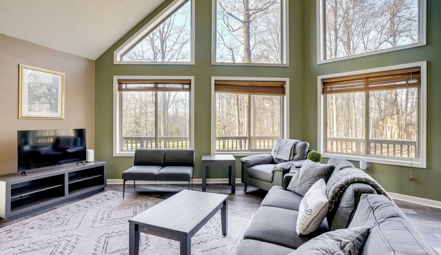 Winter Linden Escape: Family Home & Gym