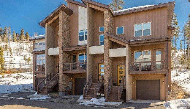 Winter Park 3BR Townhouse w/Mountain views