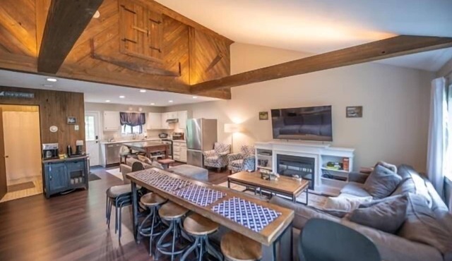 Winter-Ready, Pet-Friendly Family Home Near Mount Snow Fireplace & Laundry