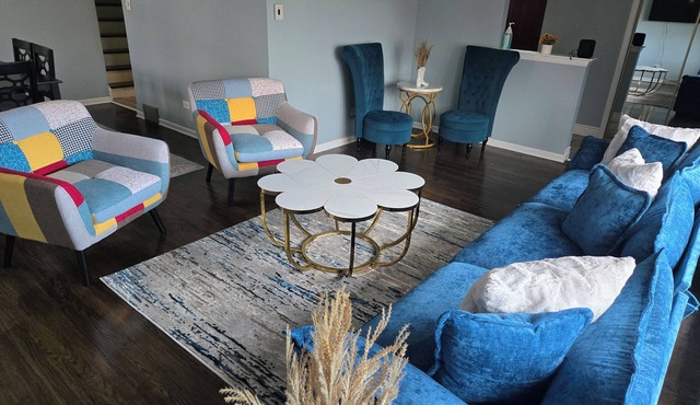 Winter Specials! 3-Bedroom Home Away from Home!