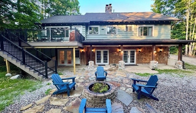 Winter Water Woodlands - Hot Tub & Sauna Near Boyne Mountain & Lake Charlevoix