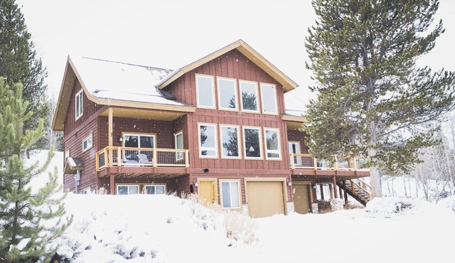 Winter Wonderland in Granby—Ski, Sled & Relax in the Rockies