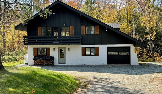 Winterfell chalet - quiet, relaxing & private with Stratton on your doorstep.