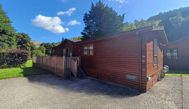 Winterfell Lodge - a holiday lodge that sleeps 4 guests in 2 bedrooms