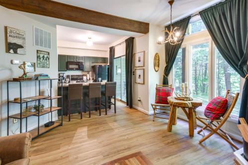 Wintergreen Resort Condo with Deck, 0 3 Mi to Slopes