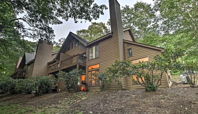 Wintergreen Resort Mountain Condo w/Pool Access!