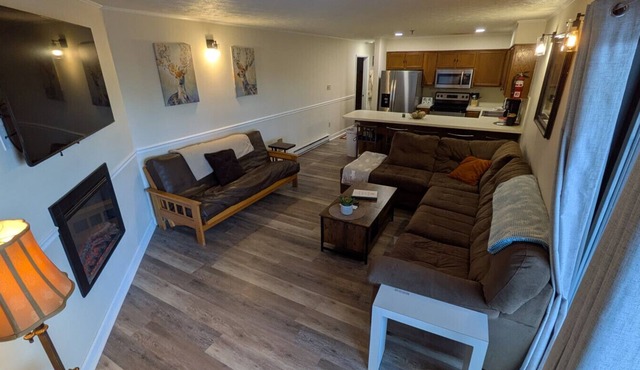 Winterplace D106 Ski in Ski out condo First floor
