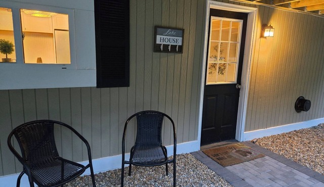 Wintersports all around! Skiing, snowmobiling, ice fishing and all winter fun!