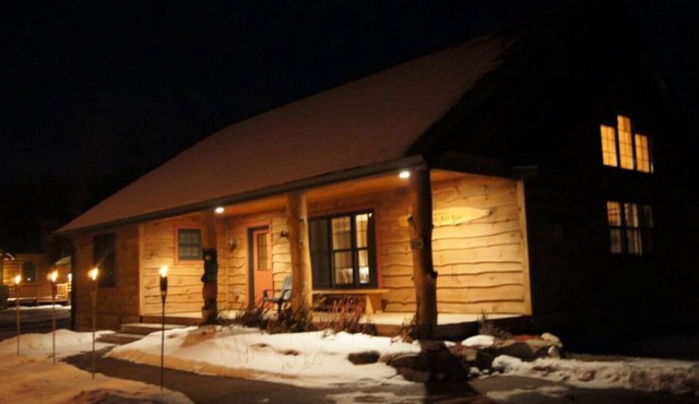 Wis Dells Home (The Baitshop, decorated fishing theme)