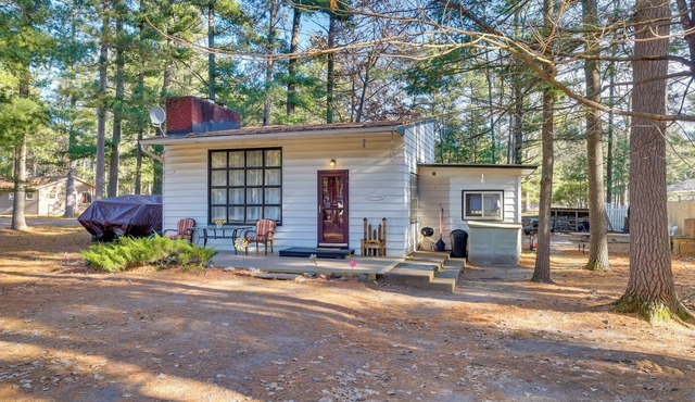 Wisconsin Cabin w/ATV Trails, Near Lake Arbutus!