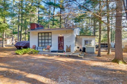 Wisconsin Cabin with ATV Trails, Near Lake Arbutus!