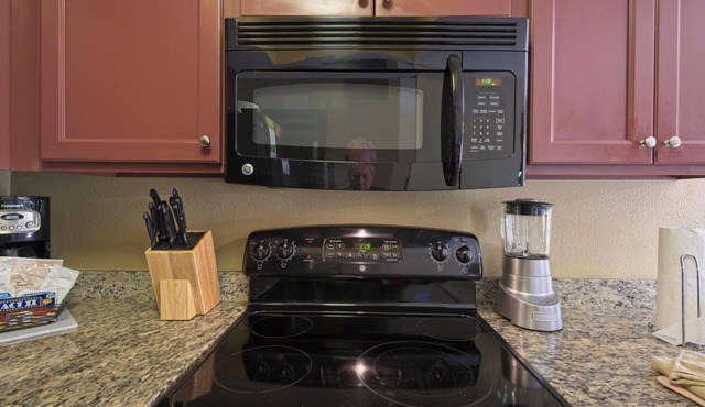 Wisconsin Dells | Pool & Waterpark Access | 2BR Villa