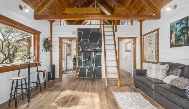 Wishon Tiny-Cabin | Couples Getaway | Fire Pit