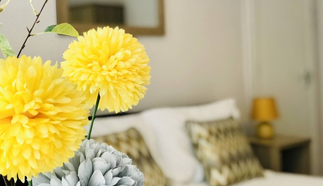 Wistaston B1 by YourStays