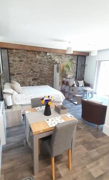 Wisteria Barn, Trewethen, Nr Port Isaac