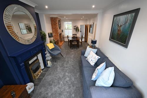 Wisteria Cottage Town Centre FREE PARKING