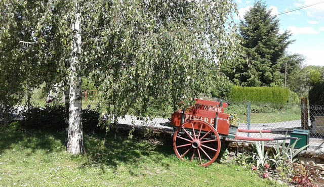 Wisteria Cottage suitable for 3 adults.