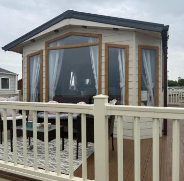 Withernsea Whisper The Hideaway