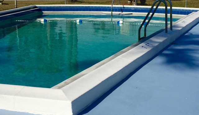 Withlacoochee Motel