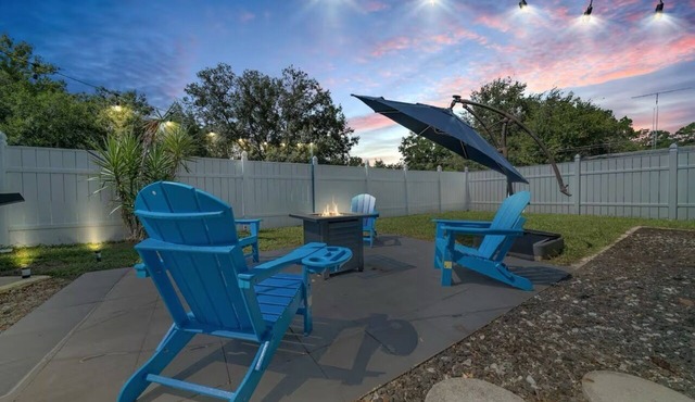 Withlacoochee Waterfront Dock Home on Lake Rousseau - Fisherman's Dream!