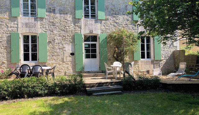 Witihin the marais poitevin, house with character is an enjoyable place to stay