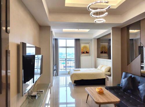 Wiwi Formosa Residence - Kitchen-Balcony