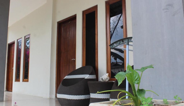 WL GUESTHOUSE