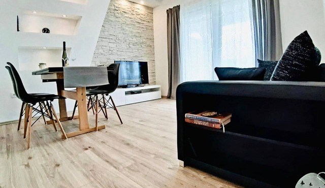 Wohnung Marica mit Balkon und herrlichem Meerblick by Interhome