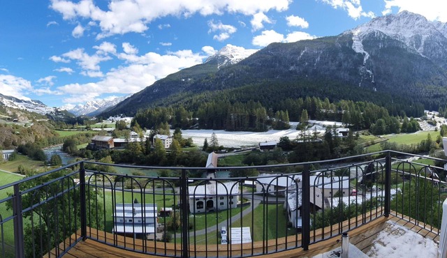 Wohnung mit atemberaubender Aussicht by Interhome