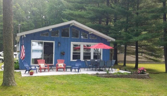 Wolf Lake Cottage with a fabulous view of beautiful Wolf Lake!