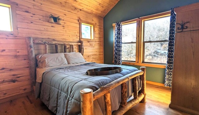 Wolf Springs Ranch, Cabin 3