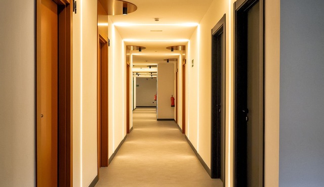 Wonder Hostel