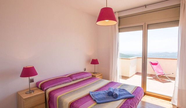 Wonderful private villa for 8 people with private pool, WIFI, A/C, TV and patio