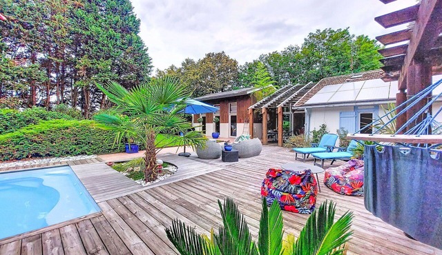 Wonderful private villa for 8 people with WIFI, private pool, A/C, TV, terrace and pets allowed