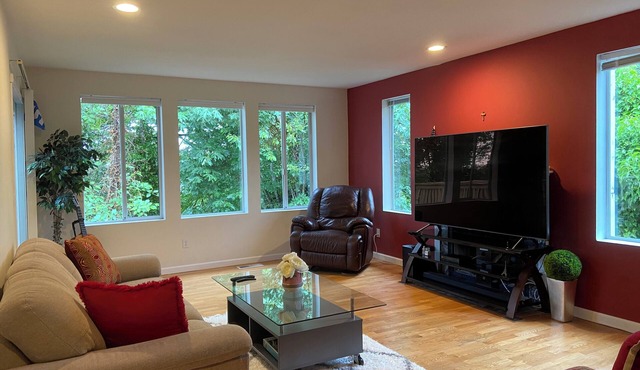 Wonderful 3-bedroom house with AC in Seattle