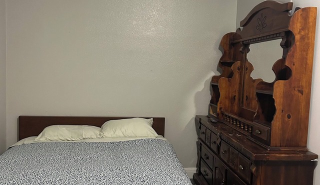 Wonderful 3-bedroom house with AC in welcoming Vallejo