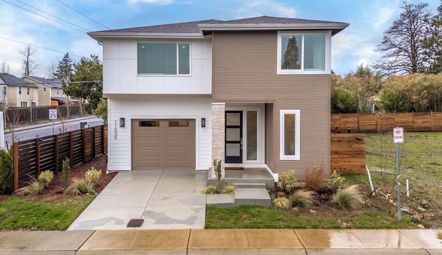 Wonderful 5-bedroom house with fenced yard